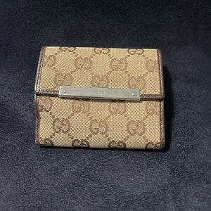 Gucci Beige and Brown GG Canvas Card Holder